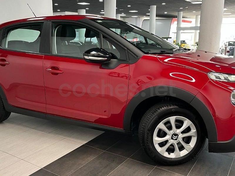 Usado Citroën C3 Feel 82 CV (60 kW) 2017 Rojo Berlina
