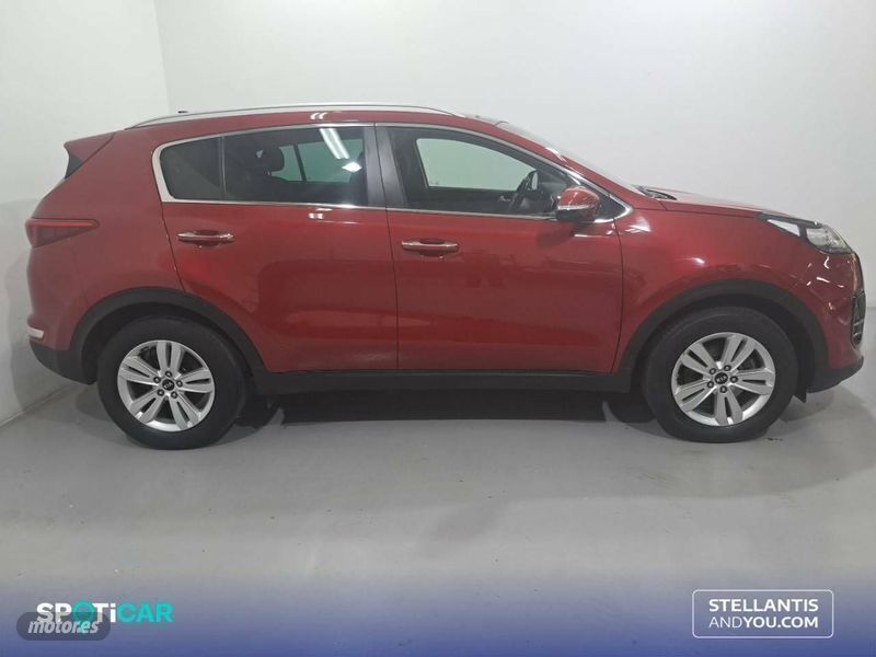 Usado Kia Sportage 115 CV (84 kW) 2016 Rojo SUV