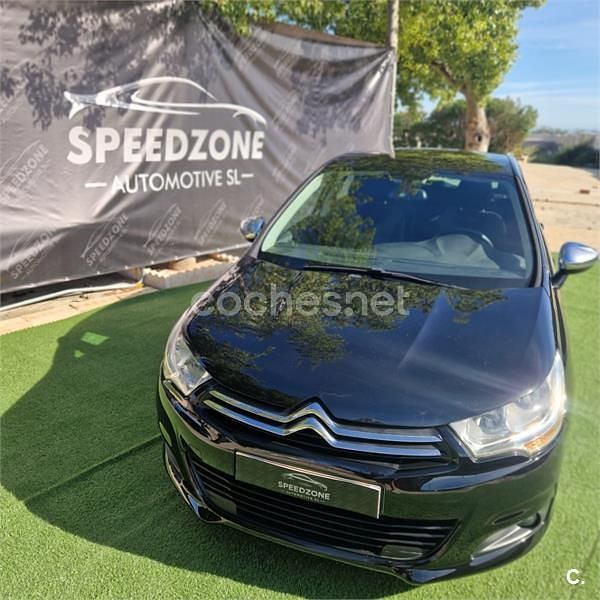 Begagnad Citroën C4 114 HK (83 kW) 2015 Svart Sedan