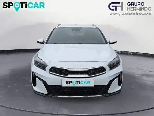 Usado Kia XCeed 141 CV (103 kW) 2024 Blanco SUV