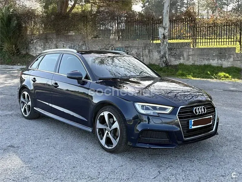 Usado Audi A3 S-Line 116 CV (85 kW) 2017 Azul Berlina