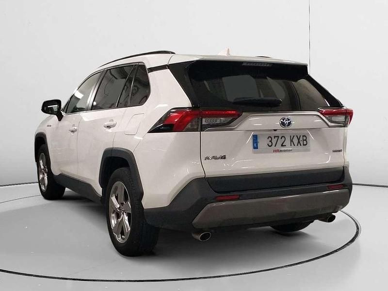 Usado Toyota RAV4 Hybrid Advance 222 CV (163 kW) 2019 Blanco SUV