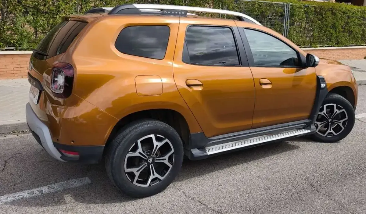 Usado Dacia Duster Prestige 131 CV (96 kW) 2020 Naranja SUV