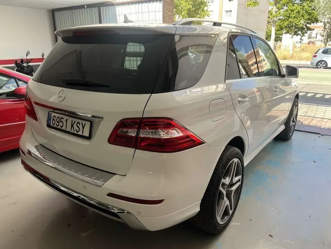 Usado Mercedes ML350 AMG Edition 1 258 CV (189 kW) 2013 Blanco SUV