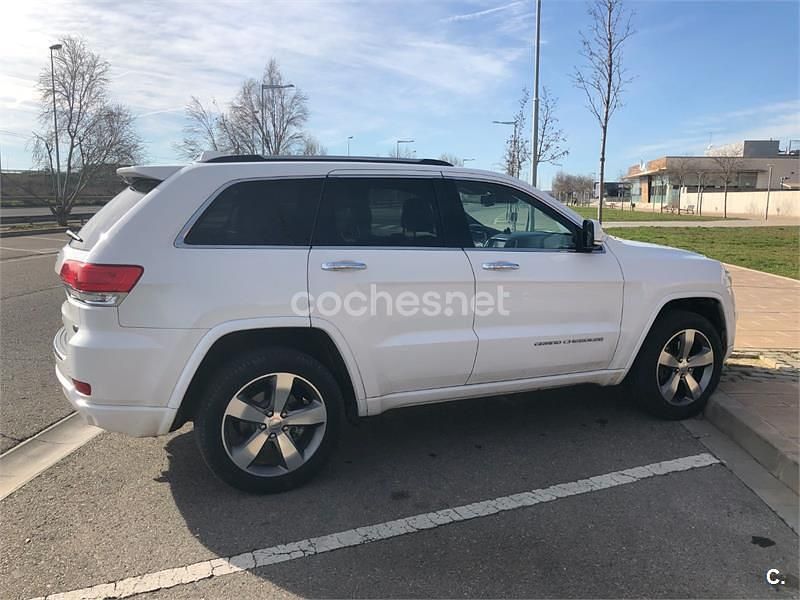 Usado Jeep Grand Cherokee Overland 250 CV (183 kW) 2013 Blanco SUV