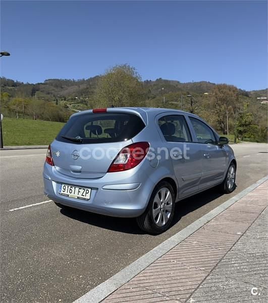 Usado Opel Corsa Enjoy 80 CV (58 kW) 2008 Azul Utilitario