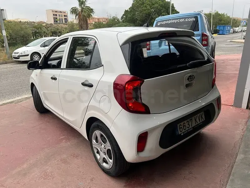 Usado Kia Picanto 67 CV (49 kW) 2019 Blanco Utilitario