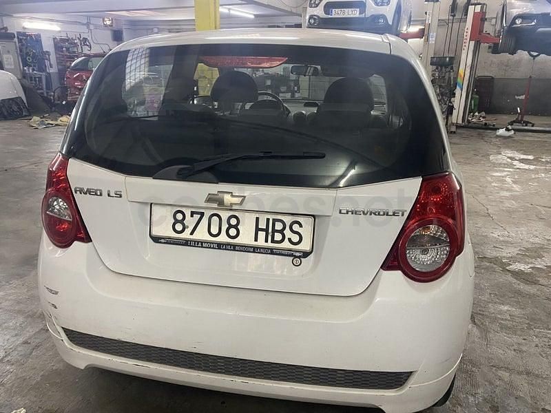 Usado Chevrolet Aveo LS 84 CV (61 kW) 2011 Blanco Berlina