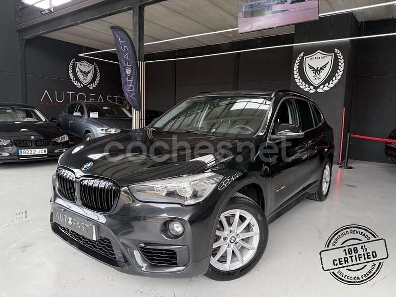 Negro Usado 2016 BMW X1 Comfort Edition SUV | 16.990 € (Precio justo) - Imagen 1/4