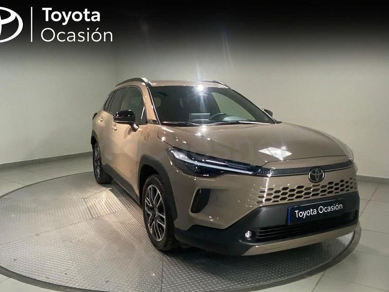 Usado Toyota Corolla Cross Style 178 CV (130 kW) 2025 Marrón SUV