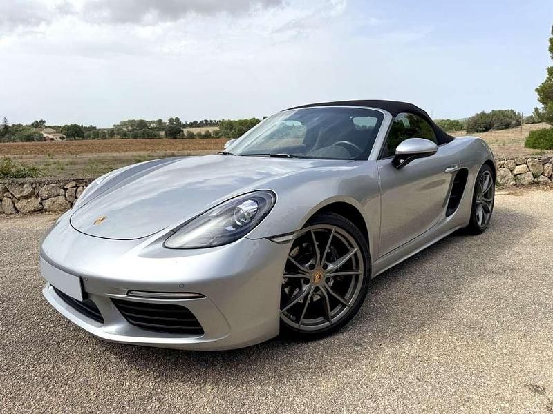 Usado Porsche Boxster 299 CV (219 kW) 2020 Plateado Descapotable