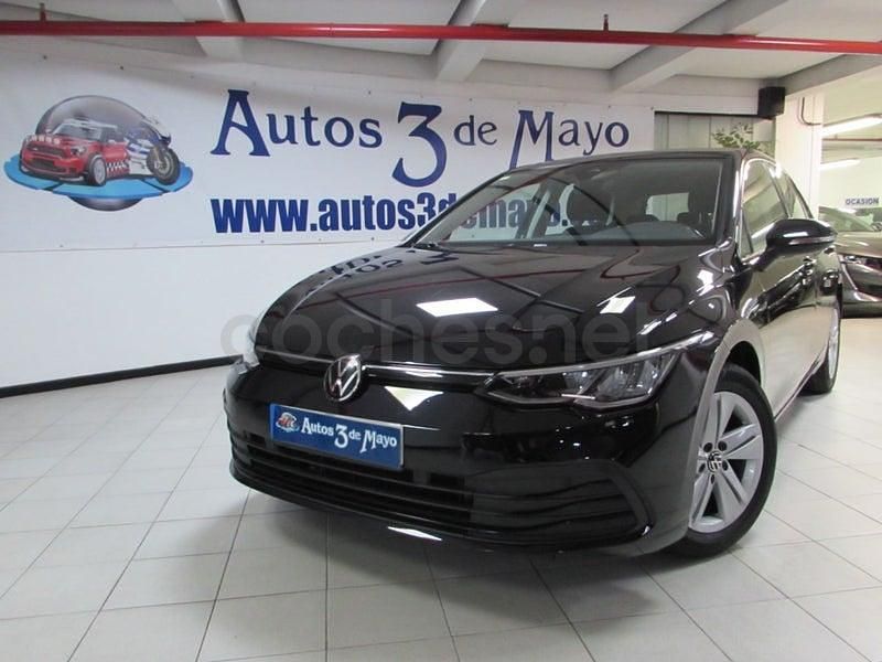 Używany VW Golf VIII 110 KM (80 kW) 2021 Czarny Sedan/Limuzyna