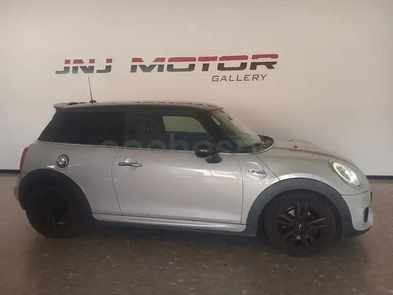 Usado Mini Cooper SD 170 CV (125 kW) 2017 Gris / plata Utilitario