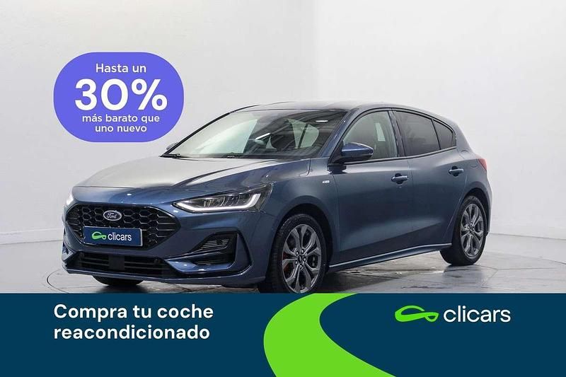 Usado Ford Focus ST-Line 125 CV (91 kW) 2022 Azul Utilitario