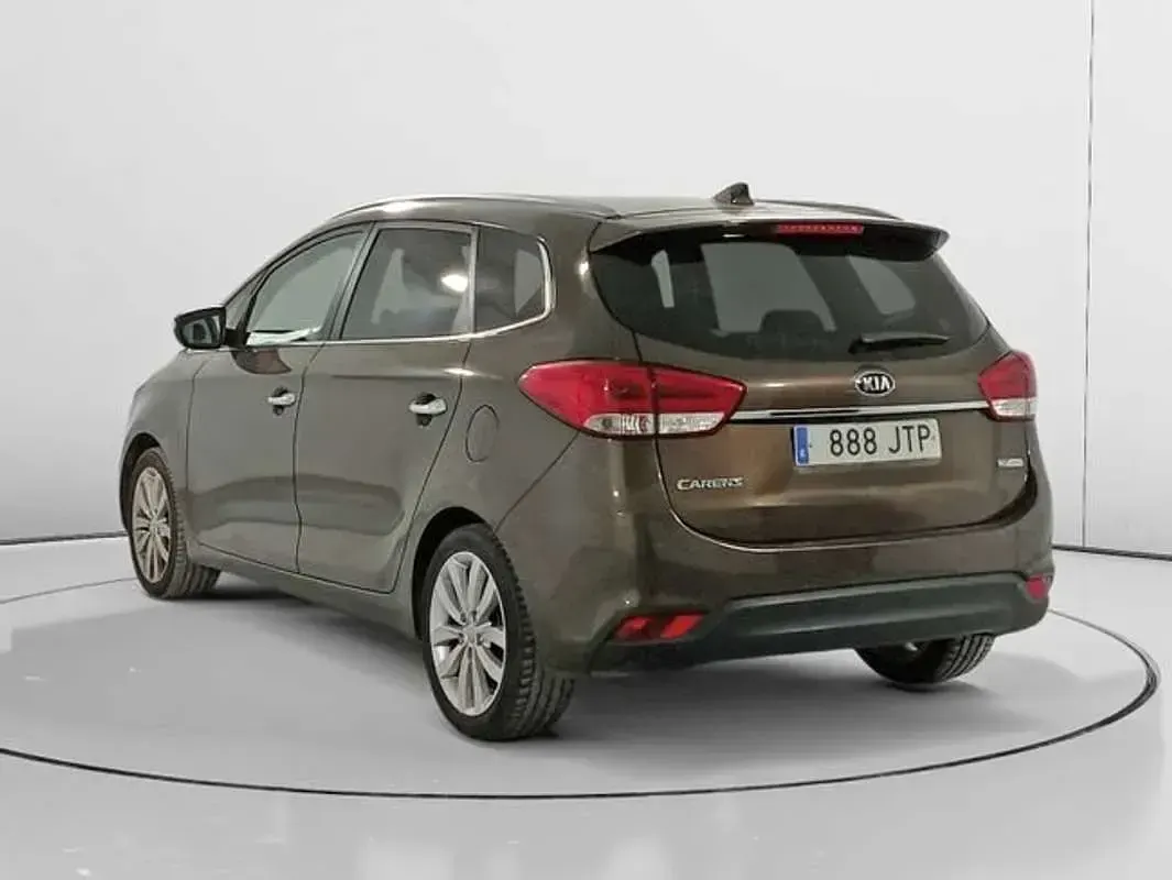 Usado Kia Carens 117 CV (86 kW) 2016 Marrón Monovolumen