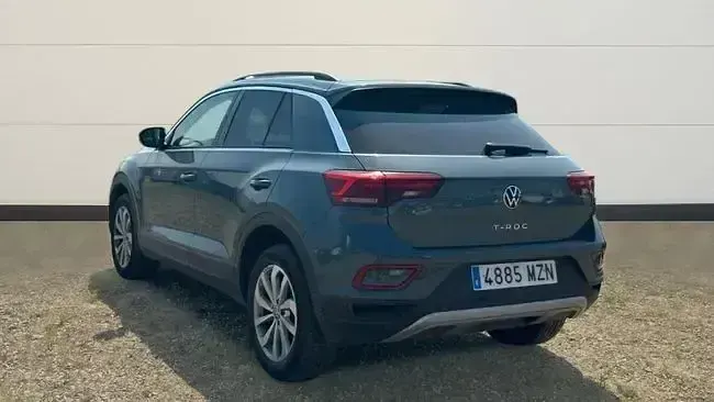 Usado VW T-Roc 150 CV (110 kW) 2025 Gris SUV