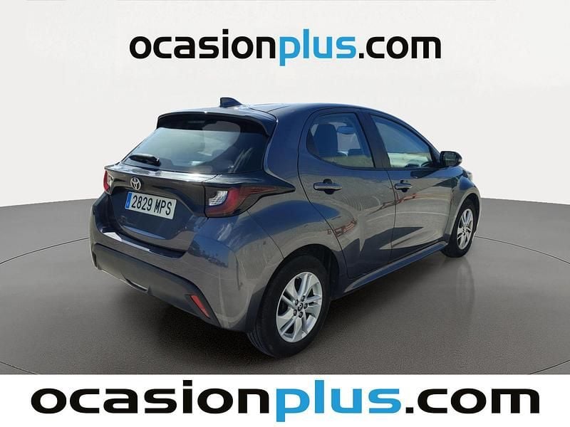 Begagnad Toyota Yaris Edition 125 HK (91 kW) 2024 Grå Halvkombi