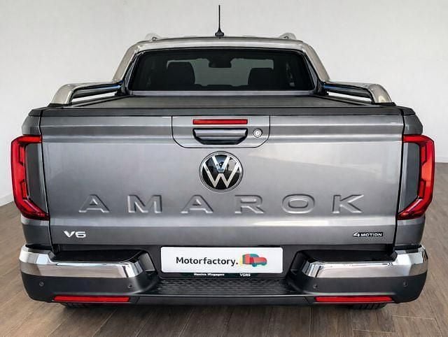 Usado VW Amarok Aventura 240 CV (176 kW) 2024 Gris Recogida