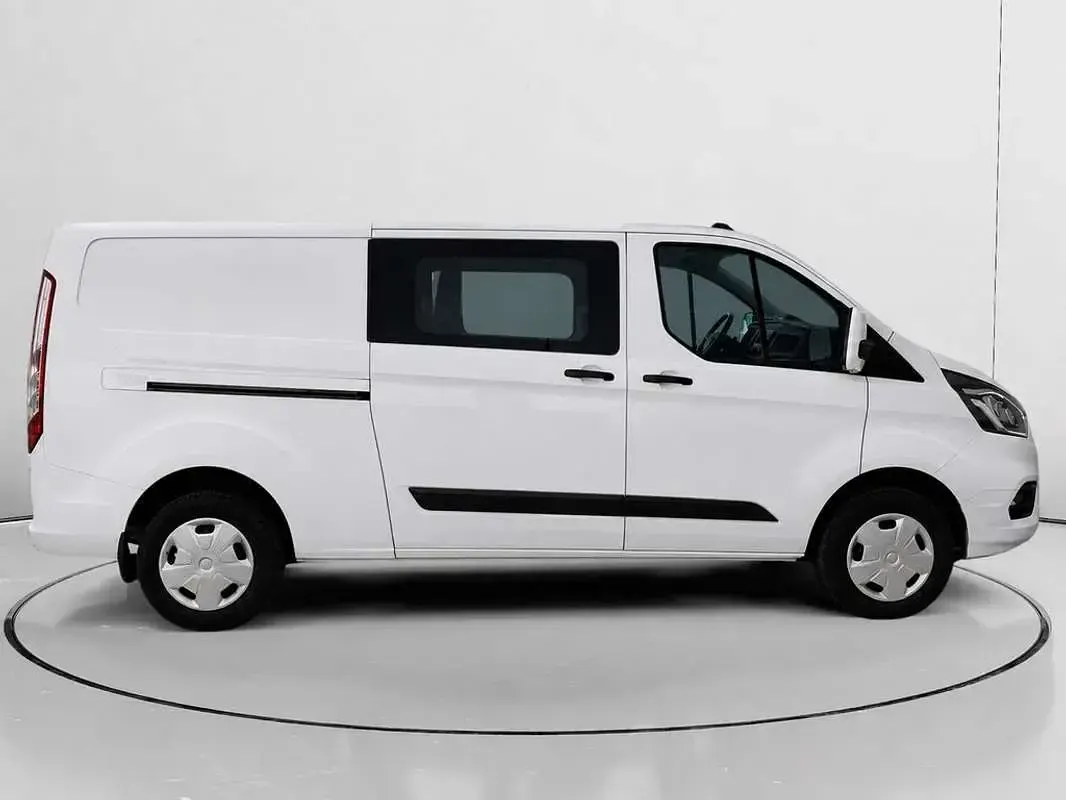 Usado Ford Transit Custom Trend 131 CV (96 kW) 2022 Blanco Van
