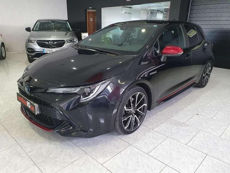Usado Toyota Corolla Advance 179 CV (131 kW) 2019 Negro Utilitario