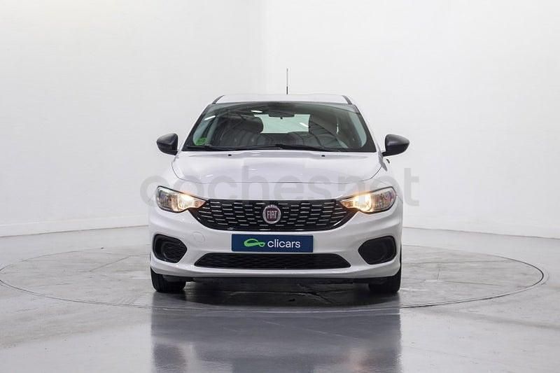 Usado Fiat Tipo Pop 95 CV (69 kW) 2018 Blanco Berlina
