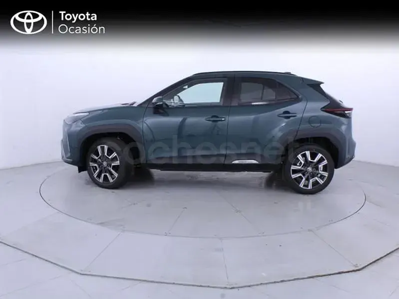 Nuevo Toyota Yaris Cross Style 130 CV (95 kW) 2026 Verde SUV