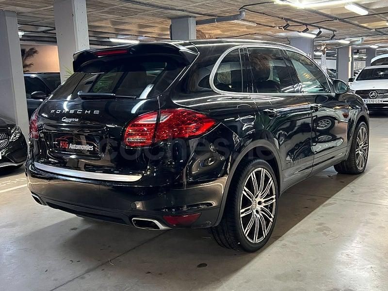 Usado Porsche Cayenne 240 CV (176 kW) 2010 Negro SUV