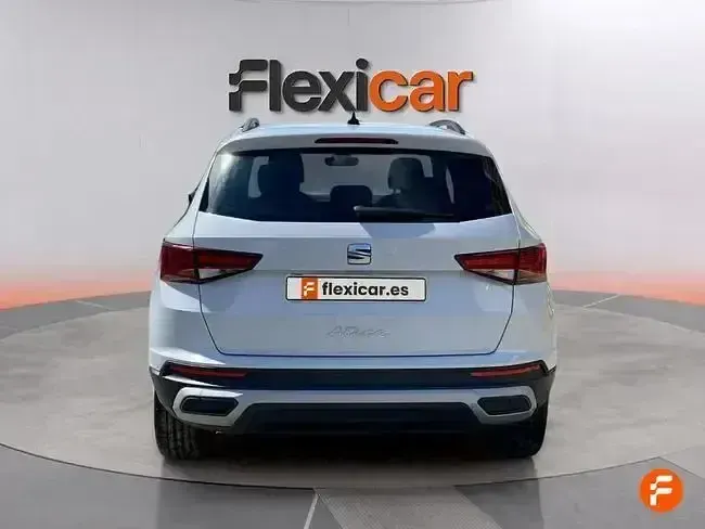 Usado Seat Ateca FR 150 CV (110 kW) 2023 Blanco SUV