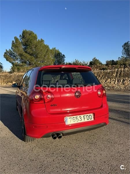 Usado VW Golf IV GTI 200 CV (147 kW) 2006 Rojo Berlina
