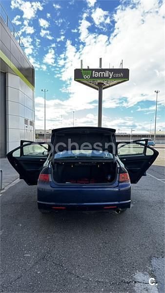 Usado Honda Accord Executive 155 CV (114 kW) 2007 Azul Berlina