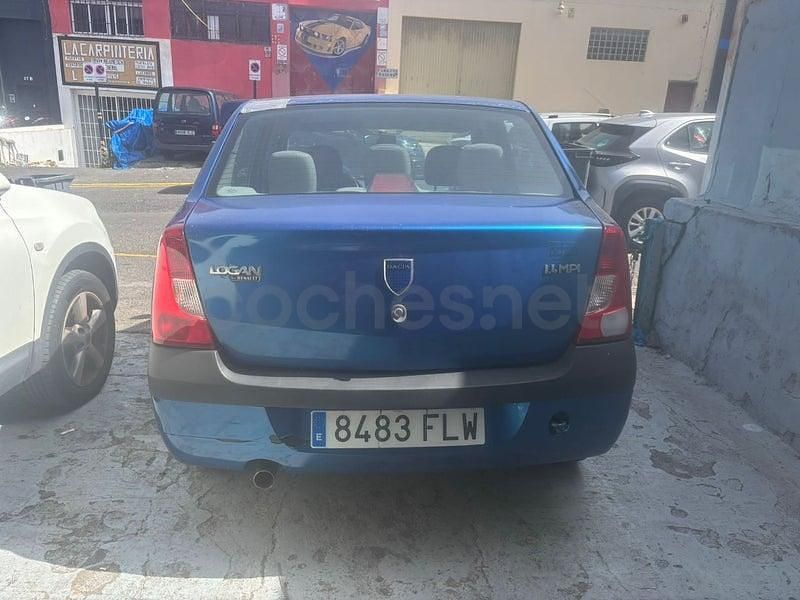 Usado Dacia Logan Ambiance 75 CV (55 kW) 2007 Azul Berlina