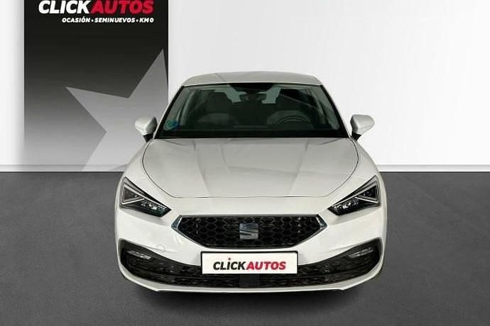 Usado Seat Leon Style 150 CV (110 kW) 2024 Blanco