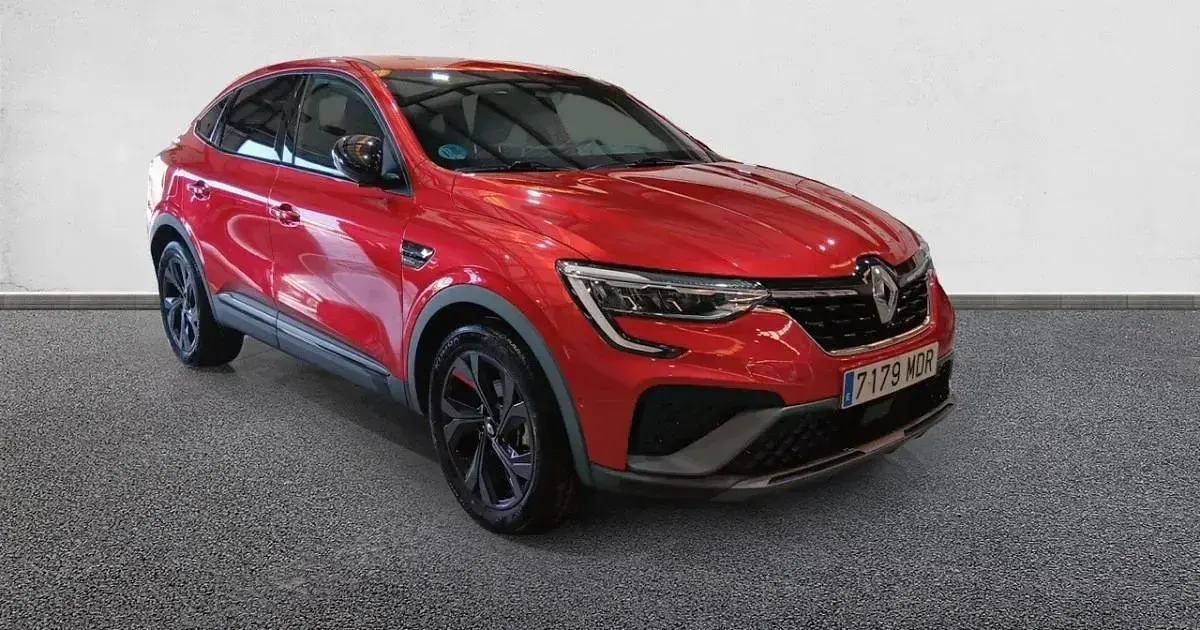 Usado Renault Arkana RS Line 145 CV (106 kW) 2023 SUV