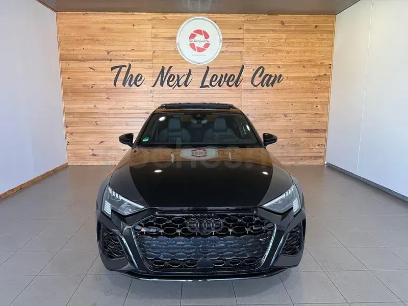 Usado Audi RS3 400 CV (294 kW) 2023 Negro Berlina