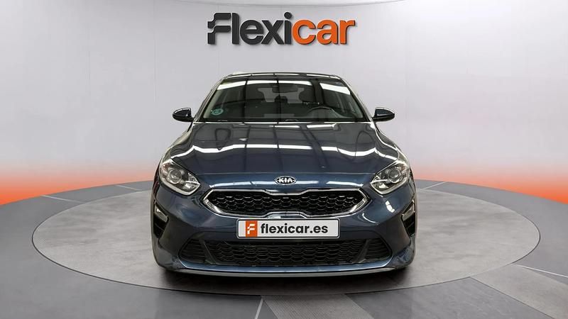 Usado Kia Ceed 100 CV (73 kW) 2020 Azul Utilitario