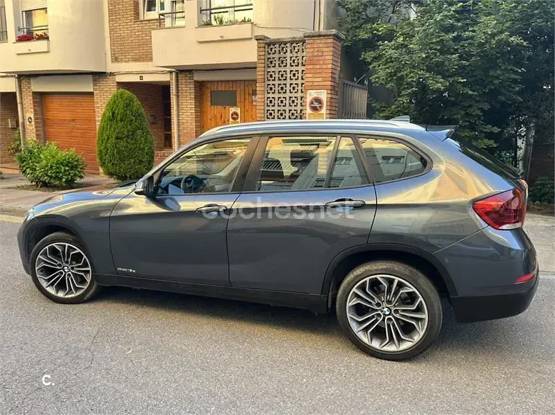 Usado BMW X1 M Sport 143 CV (105 kW) 2013 Gris / plata SUV