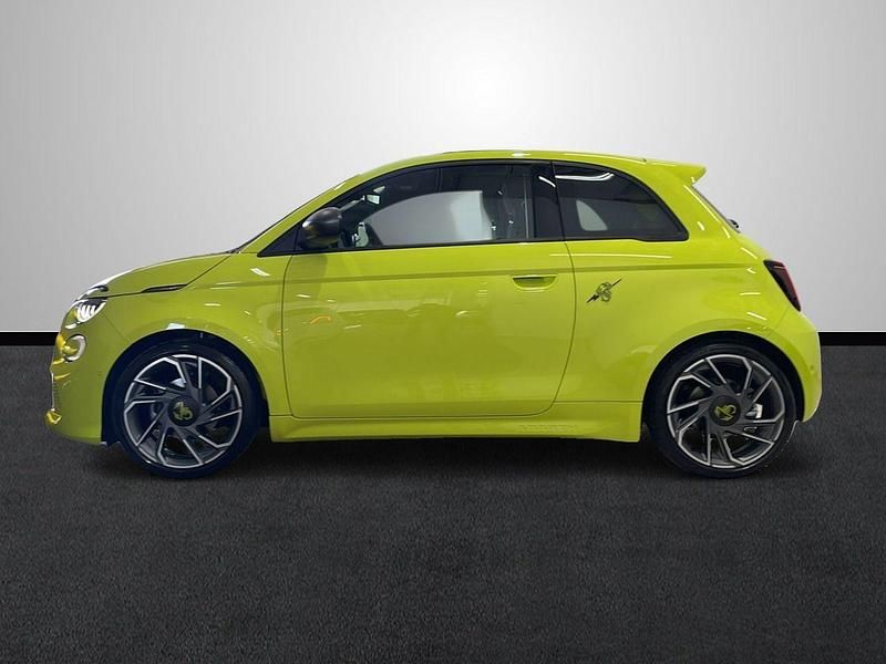 Nuevo Abarth 500e Turismo 114 kW (155 CV) 2025 Verde Utilitario
