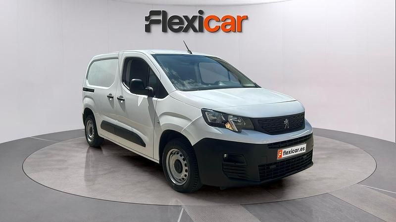 Usado Peugeot Partner 103 CV (75 kW) 2020 Blanco Monovolumen