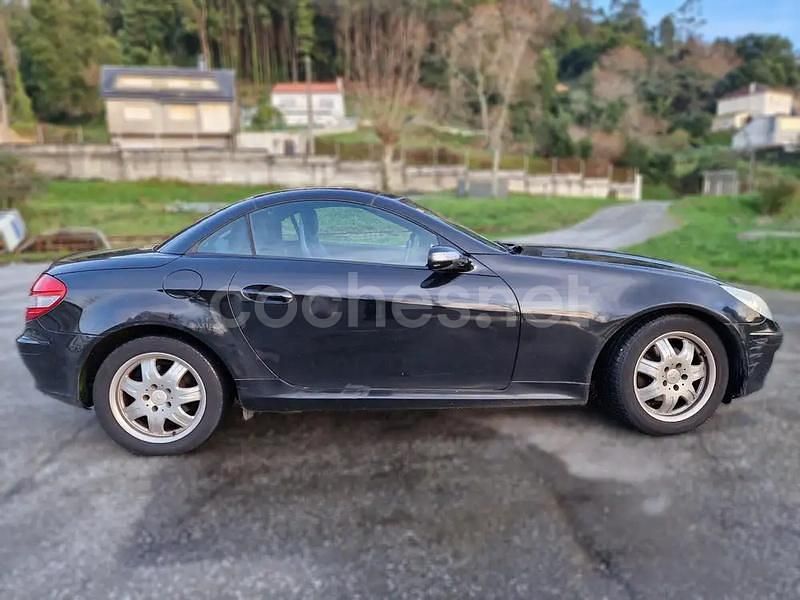 Usado Mercedes SLK200 184 CV (135 kW) 2008 Negro Descapotable