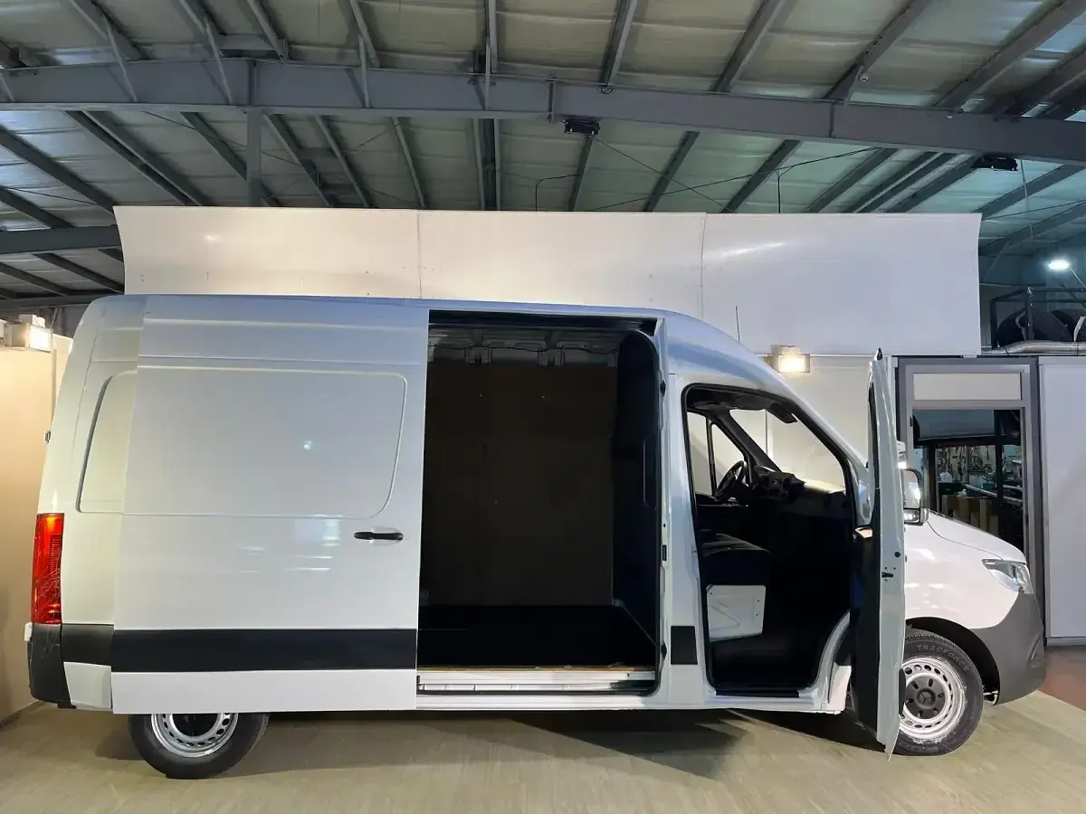 Usado Mercedes Sprinter 114 CV (83 kW) 2020 Blanco Van