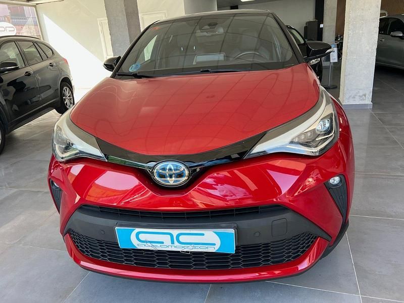 Usado Toyota C-HR 180 CV (132 kW) 2021 Burdeos SUV