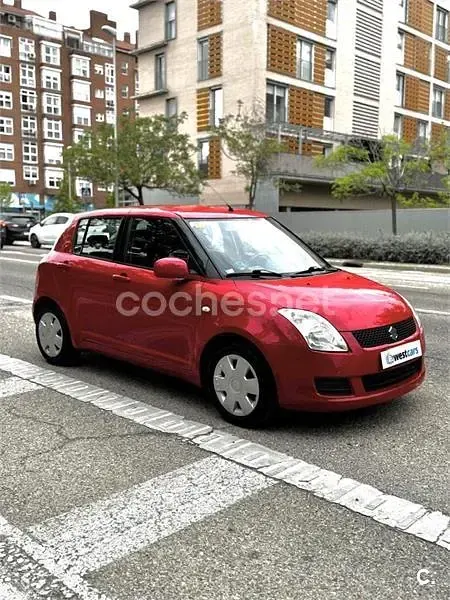 Usado Suzuki Swift GL 92 CV (67 kW) 2009 Rojo Utilitario