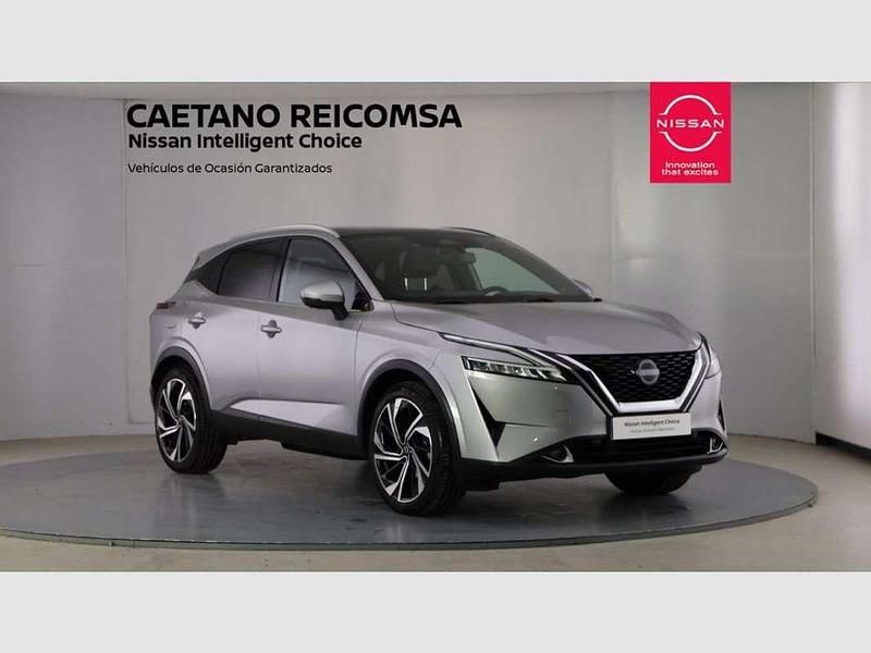 Usado Nissan Qashqai Tekna+ 158 CV (116 kW) 2022 Plateado SUV