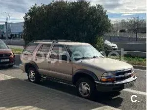 Usado Chevrolet Blazer 193 CV (141 kW) 2001 Beige SUV