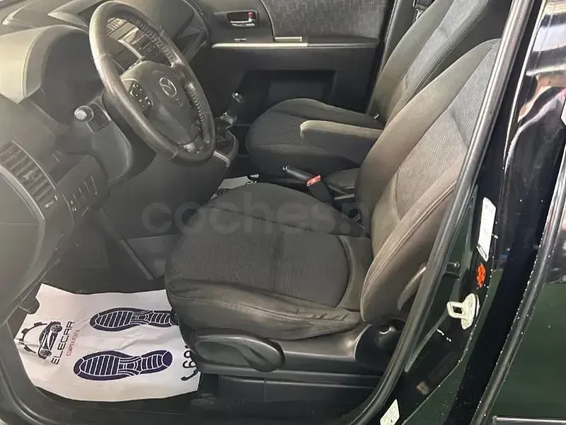 Usado Mazda 5 Style 143 CV (105 kW) 2009 Negro Monovolumen