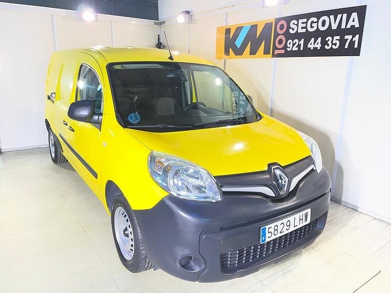 Usado Renault Kangoo 95 CV (69 kW) 2020 Amarillo Utilitario