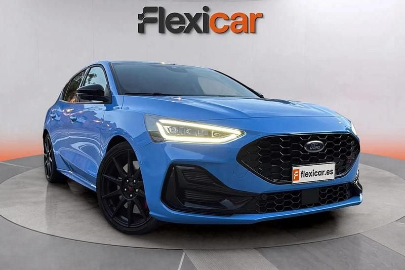 Azul Usado 2024 Ford Focus ST Berlina | 34.990 € (Precio justo) - Imagen 1/4