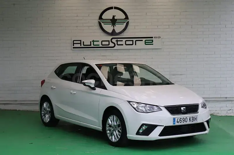 Usado Seat Ibiza Style 95 CV (69 kW) 2017 Blanco Berlina