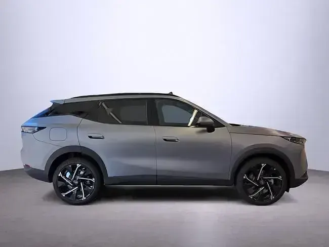 Nuevo Omoda 7 279 CV (205 kW) 2026 Gris / plata SUV
