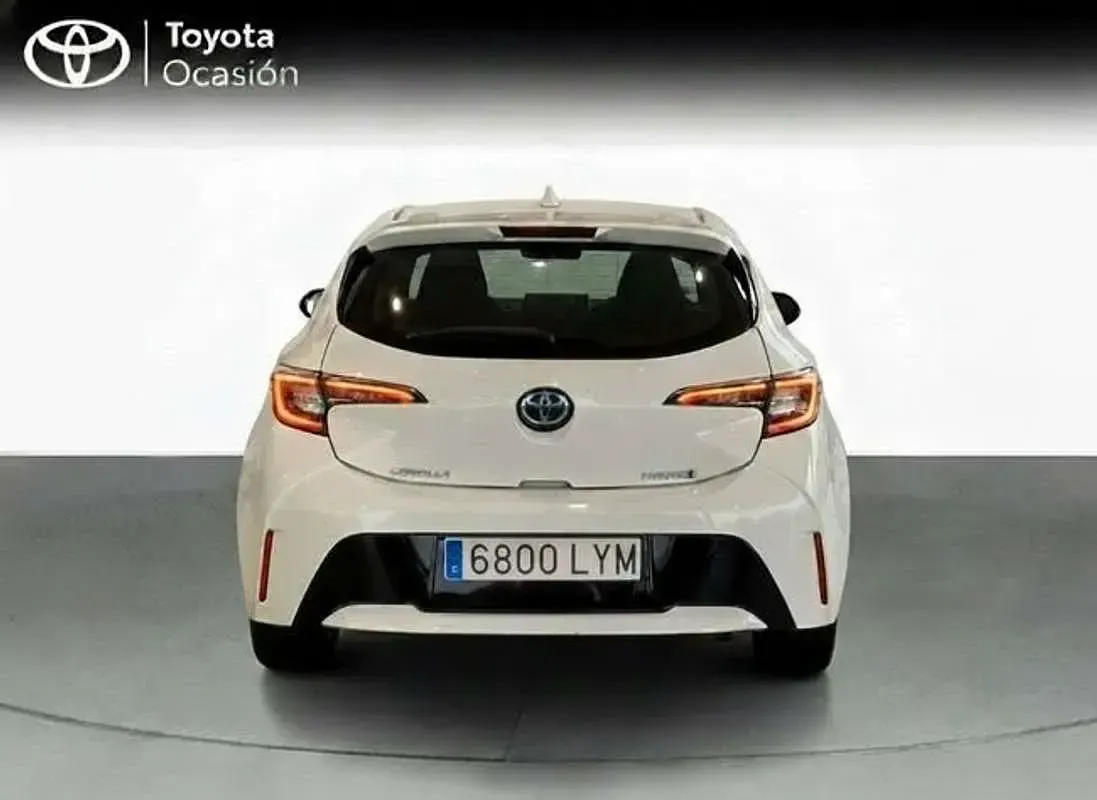 Usado Toyota Corolla Active 122 CV (89 kW) 2022 Blanco Utilitario